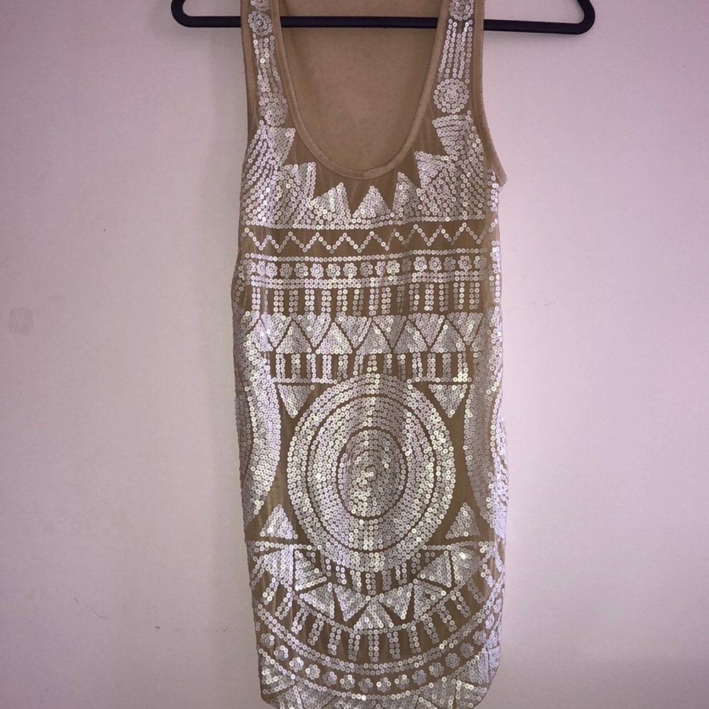 Tan with white sequins long tank top